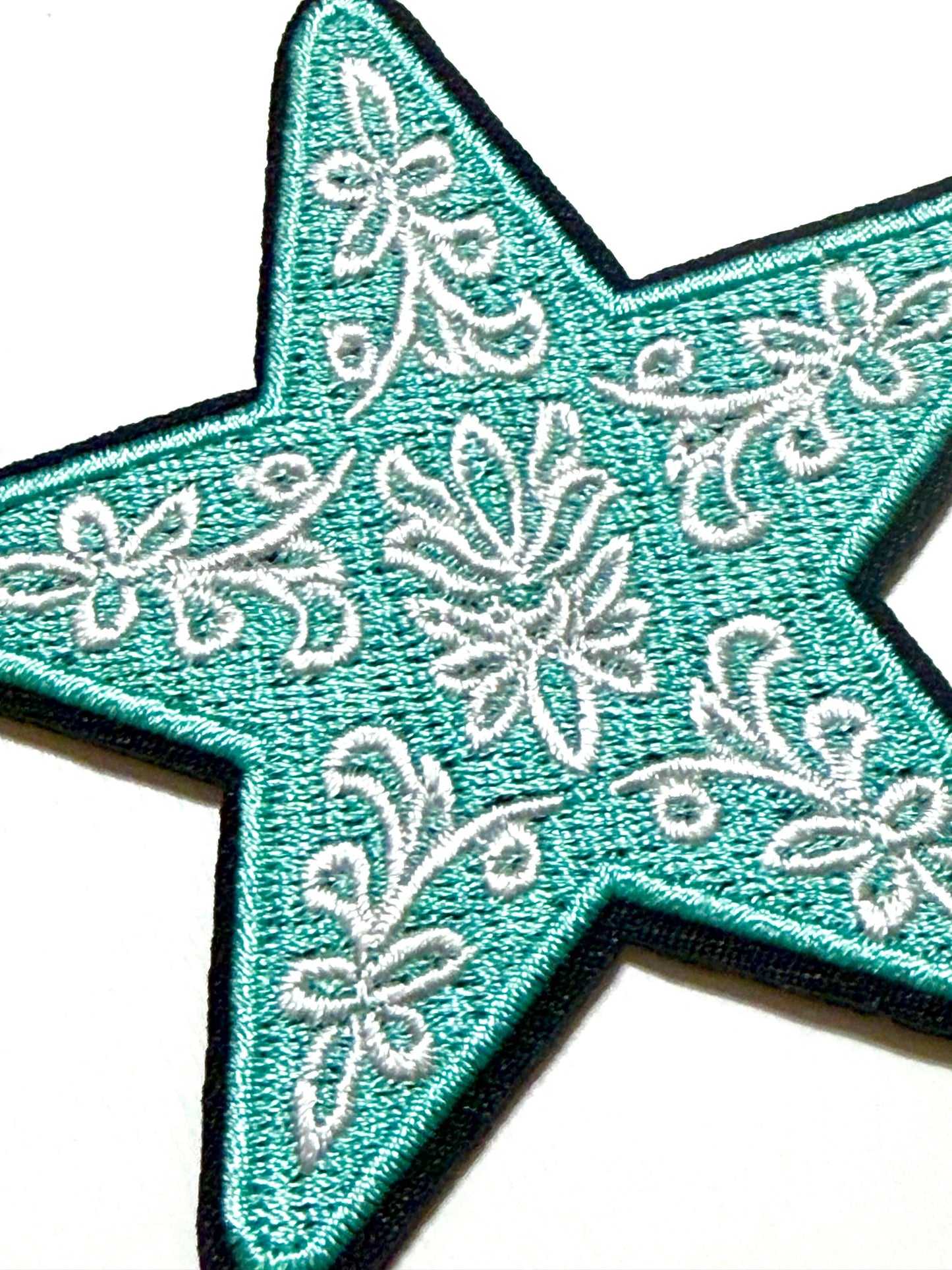 Star decorative detail patch - Embroidered DIY Iron on patch