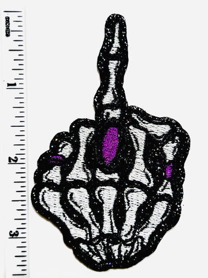 Skully Middle Finger 3.5”