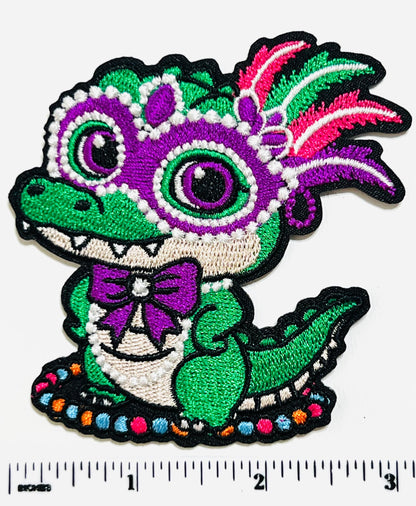 Mardi Gras Alligator with Mask 3”