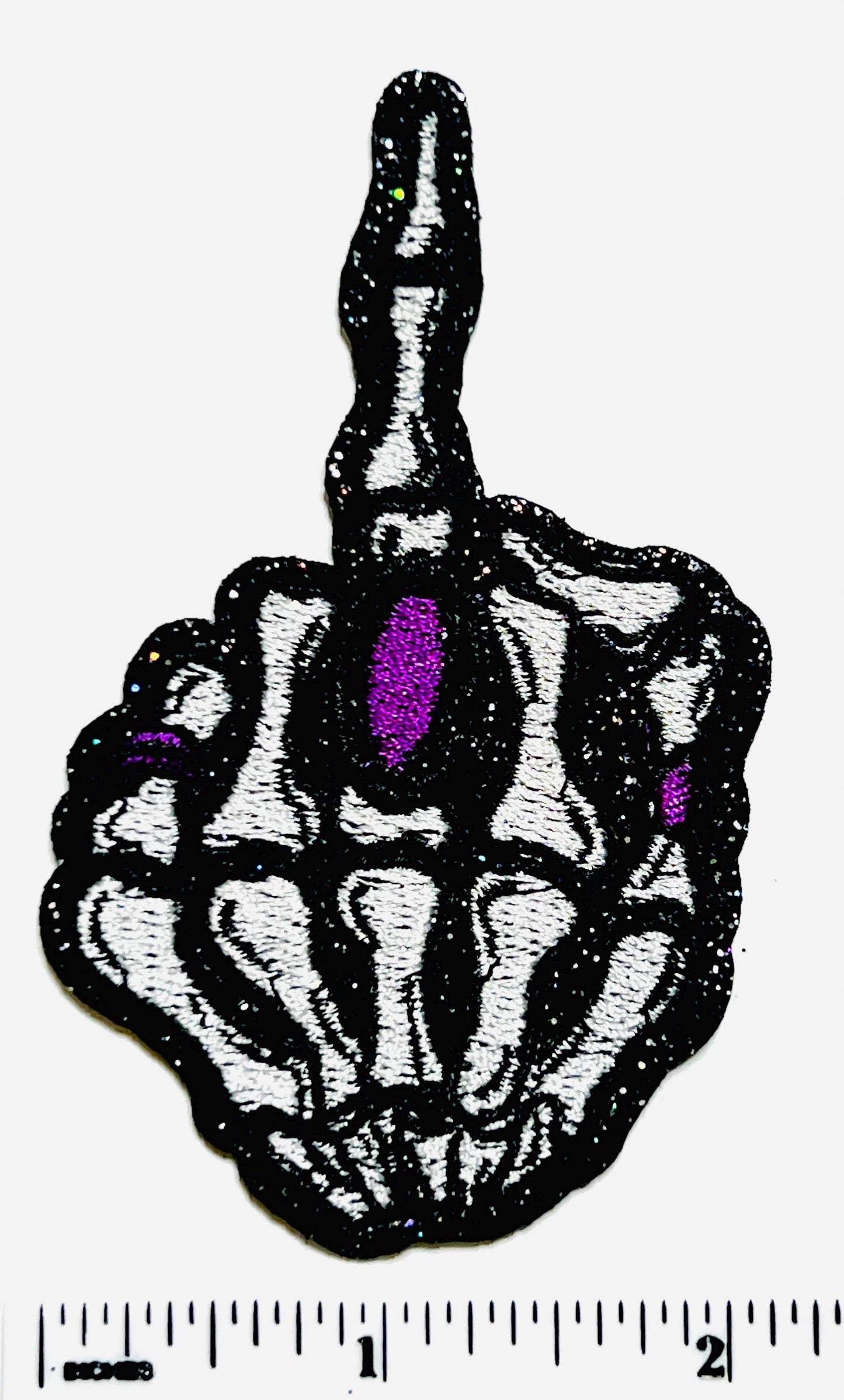 Skully Middle Finger 3.5”